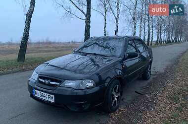 Daewoo Nexia  2012