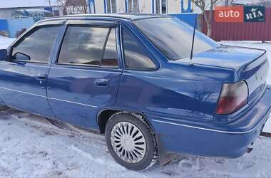 Daewoo Nexia  1996