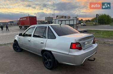 Daewoo Nexia  2011