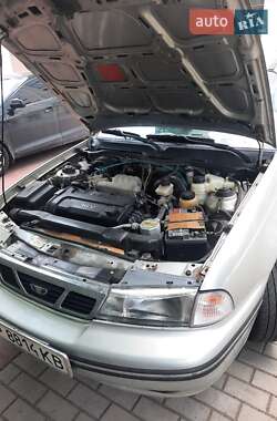Daewoo Nexia  2006
