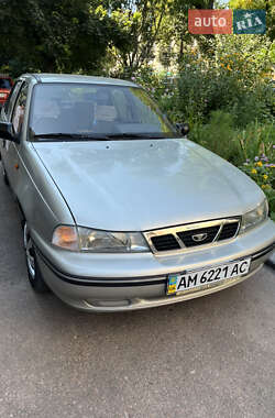 Daewoo Nexia  2005