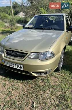 Daewoo Nexia  2009
