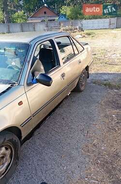 Daewoo Nexia  2007