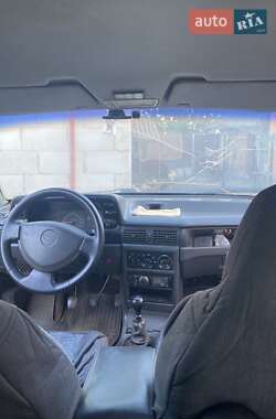 Daewoo Nexia  2008