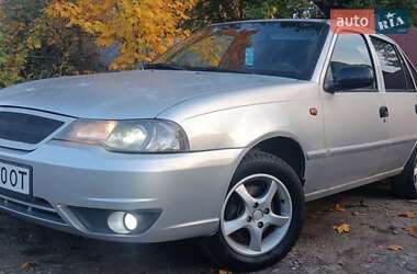 Daewoo Nexia  2011