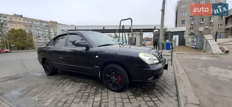 Daewoo Nubira