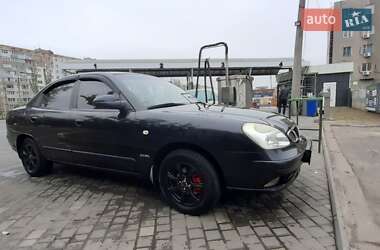 Daewoo Nubira  2001