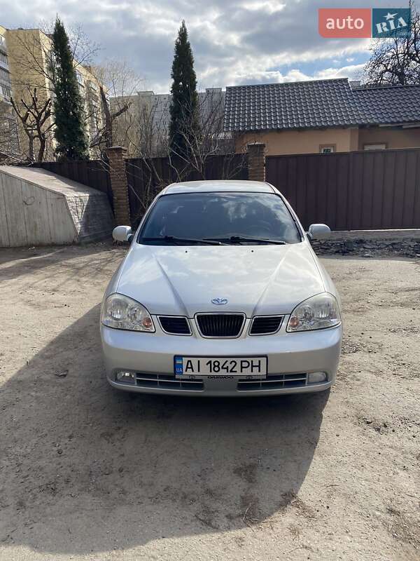 Daewoo Nubira