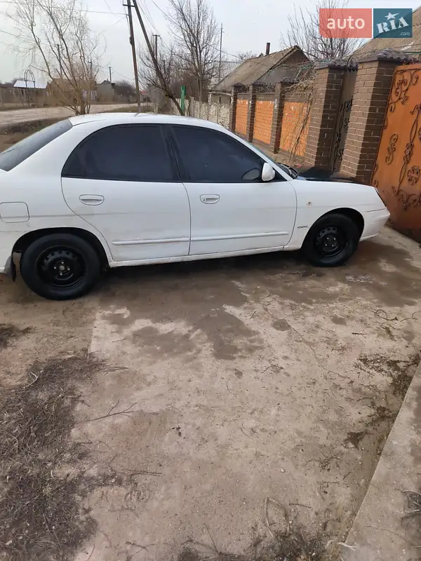 Daewoo Nubira