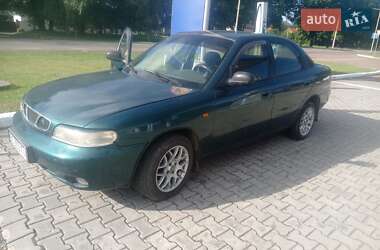 Daewoo Nubira  1999