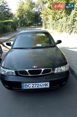 Daewoo Nubira  2000