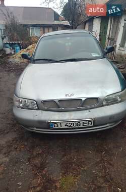 Daewoo Nubira  1998