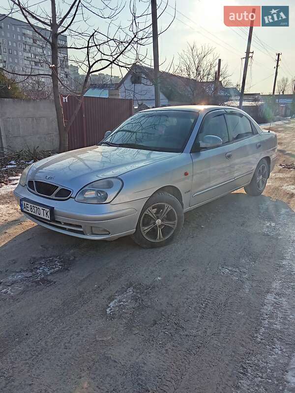 Daewoo Nubira