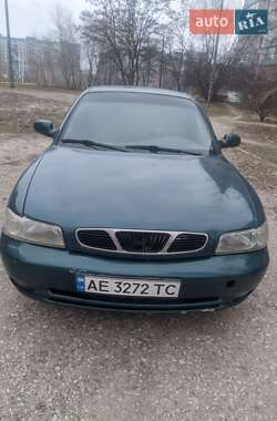 Daewoo Nubira 1998