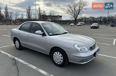 Daewoo Nubira  2001