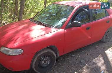 Daewoo Nubira  1998