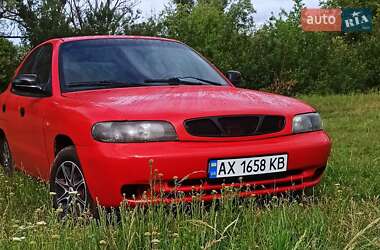 Daewoo Nubira  1998