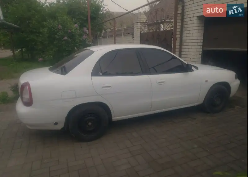 Daewoo Nubira