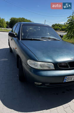 Daewoo Nubira  1998