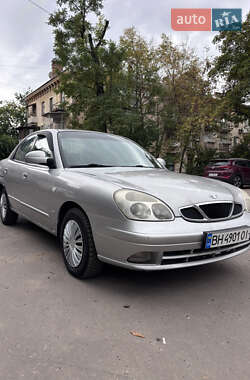 Daewoo Nubira  2001