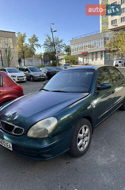 Daewoo Nubira  2001