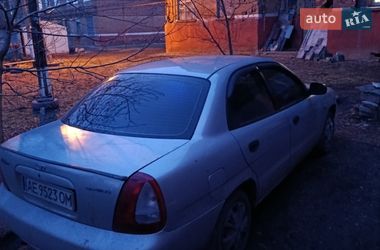 Daewoo Nubira 1998