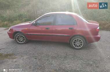 Хэтчбек Daewoo Sens 2006 в Белгороде-Днестровском Хэтчбек Daewoo Sens 2006 в Белгороде-Днестровском
