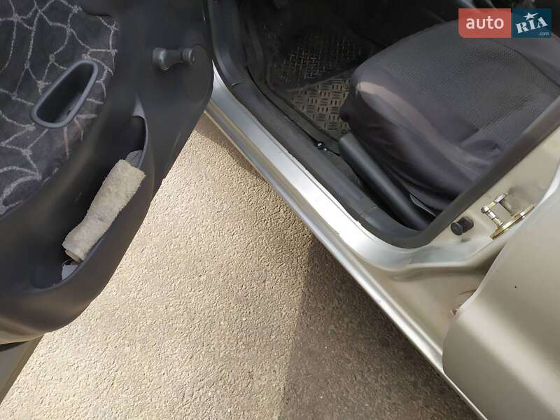 Хетчбек Daewoo Sens 2003 в Полтаві фото 13 Хетчбек Daewoo Sens 2003 в Полтаві