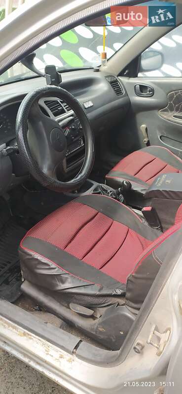 Седан Daewoo Sens 2004 в Кропивницькому
