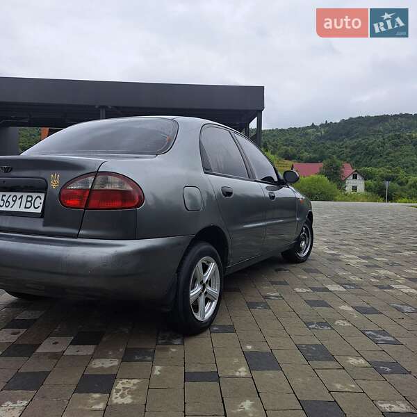 Седан Daewoo Sens 2004 в Мукачево
