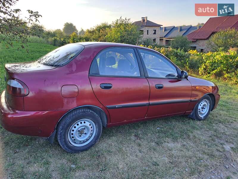 Седан Daewoo Sens 2006 в Черновцах