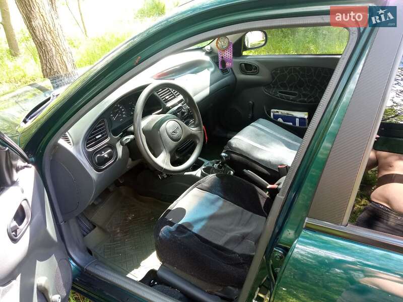 Седан Daewoo Sens 2003 в Запорожье