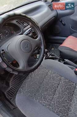 Daewoo Sens  2004