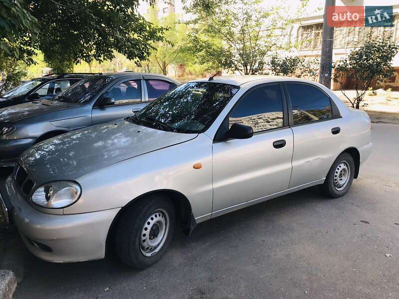 Седан Daewoo Sens 2004 в Миколаєві