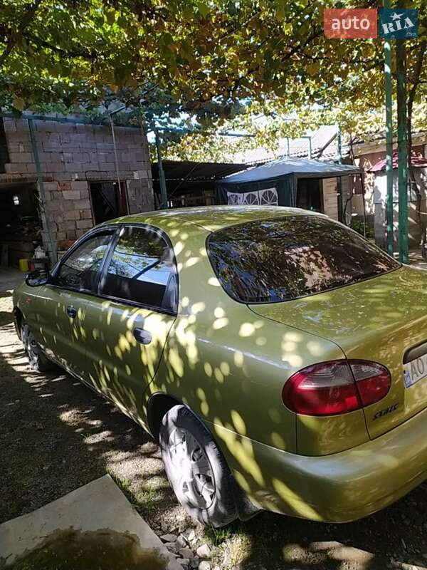 Седан Daewoo Sens 2006 в Мукачевому