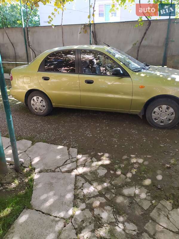 Седан Daewoo Sens 2006 в Мукачевому