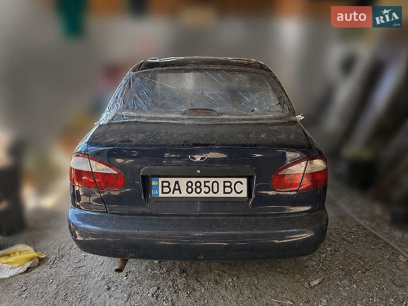 Седан Daewoo Sens 2004 в Киеве