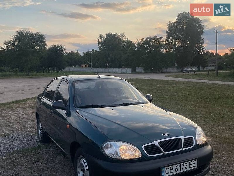 Седан Daewoo Sens 2005 в Хороле