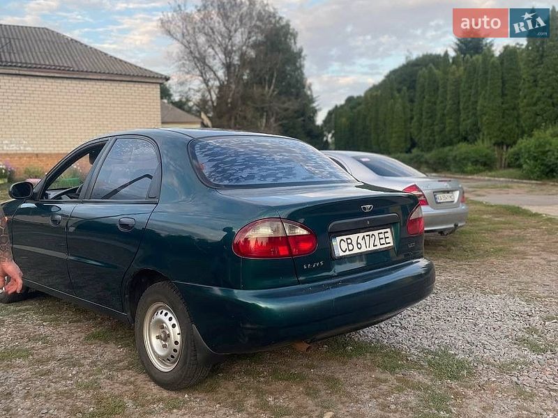 Седан Daewoo Sens 2005 в Хороле