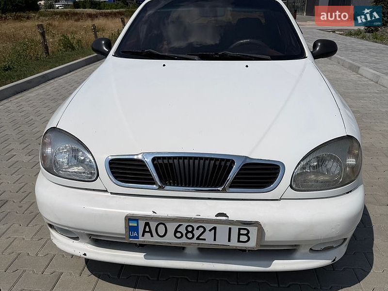 Седан Daewoo Sens 2004 в Хусте