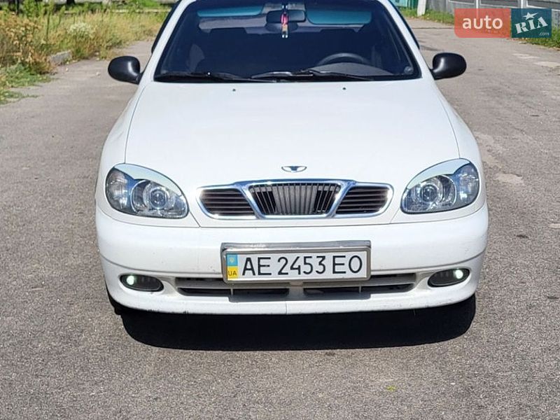 Седан Daewoo Sens 2004 в Нікополі