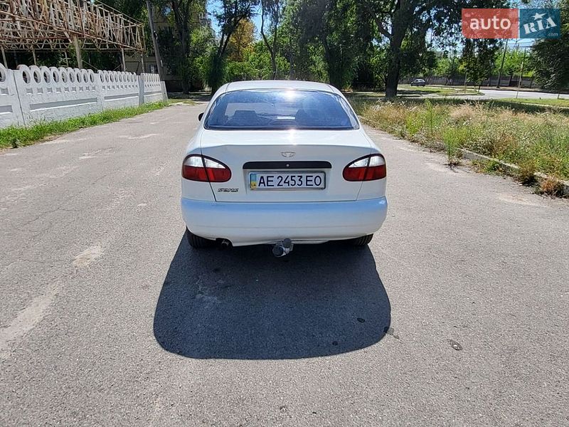 Седан Daewoo Sens 2004 в Нікополі