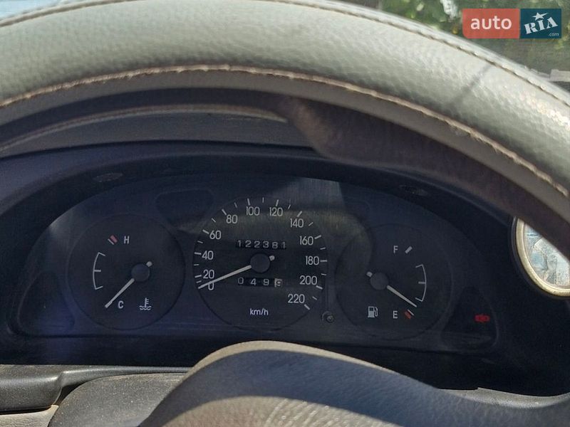 Седан Daewoo Sens 2004 в Харькове