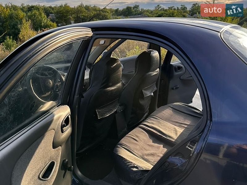 Седан Daewoo Sens 2005 в Синельниково