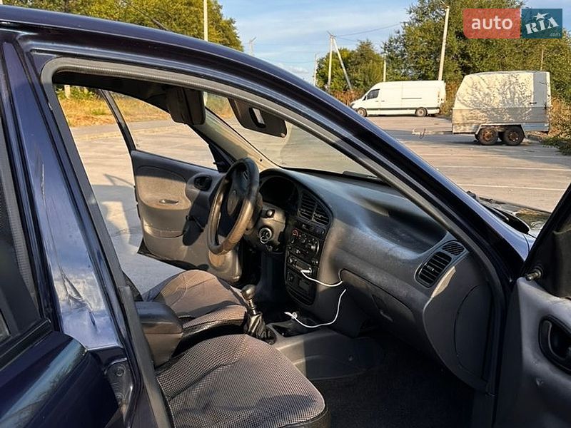 Седан Daewoo Sens 2005 в Синельниково