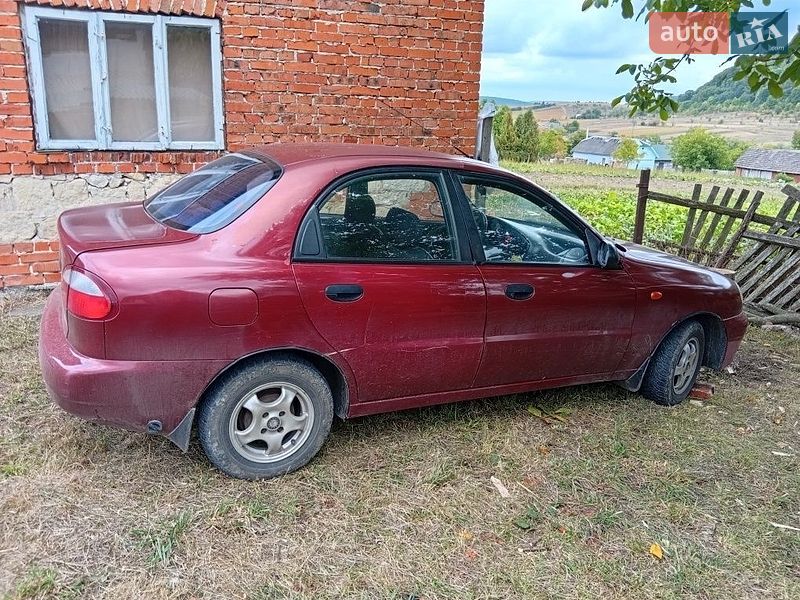 Седан Daewoo Sens 2003 в Бережанах