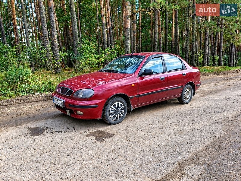 Седан Daewoo Sens 2004 в Костополе