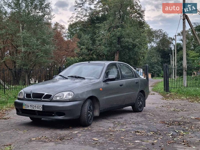Седан Daewoo Sens 2005 в Млинове