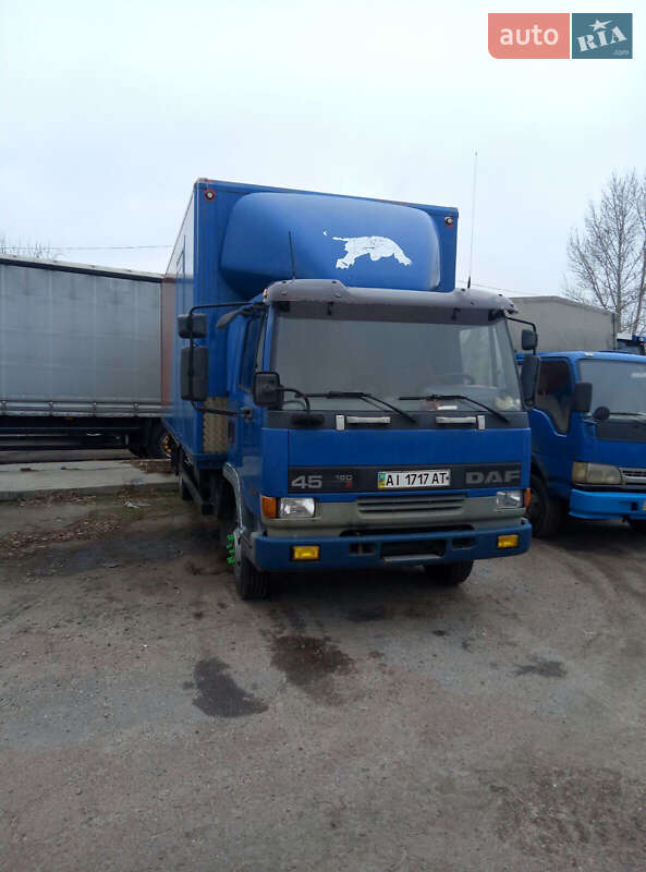 Вантажний фургон DAF 45