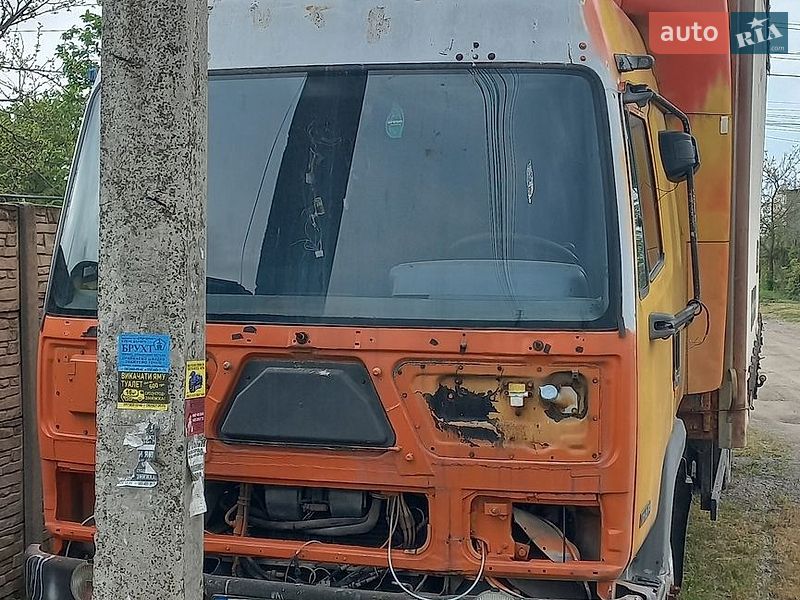 Тентований DAF 45